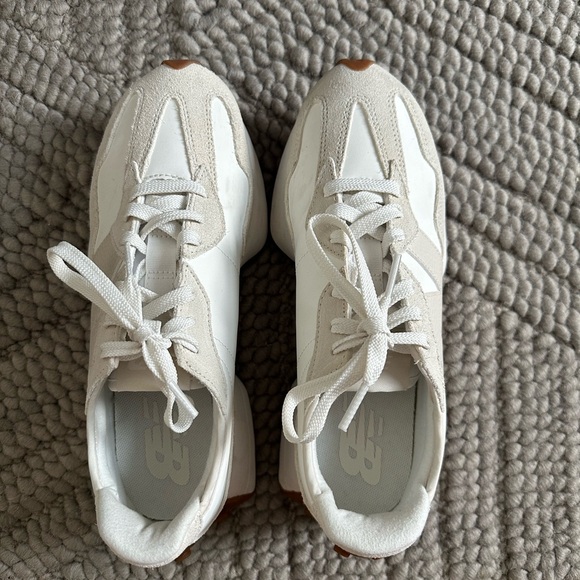 New Balance Women's Shoes - White and Tan - NWOB - Picture 6 of 9